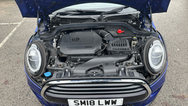 MINI Hatchback 1.5 Cooper II 3dr Petrol Hatchback